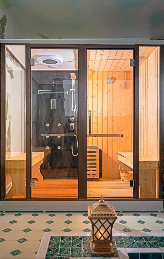 Pavillon Boutique Hotel & Apartment Nha Trang Bagian luar foto